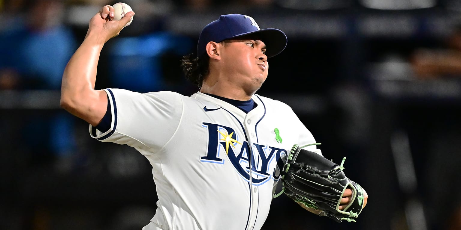 Rodríguez returns after elbow surgery to bolster Rays' bullpen
