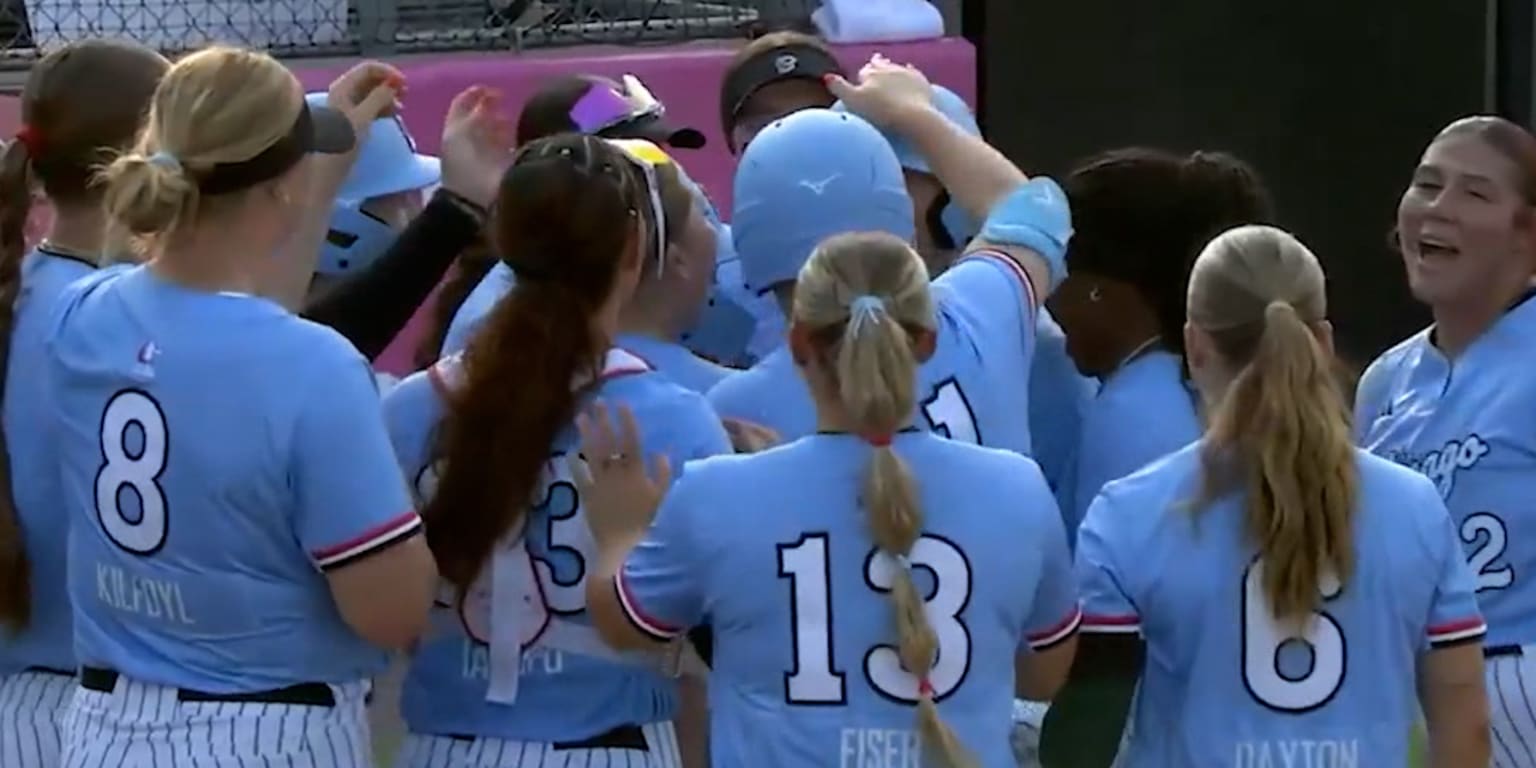 Wallace becomes 1st player in AUSL history with 3-HR game