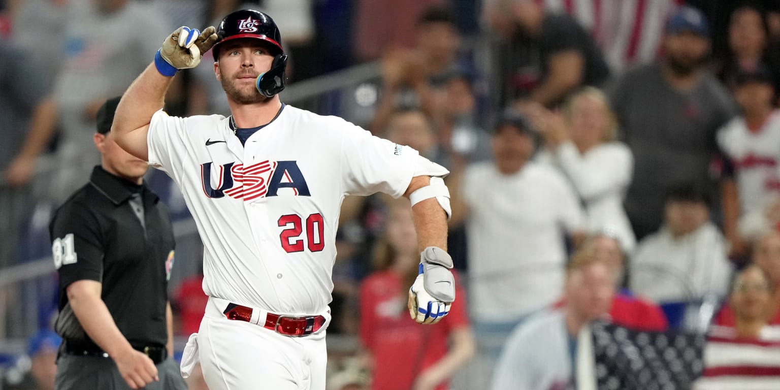 Pete Alonso, MLB NYC Flagship Store Interview