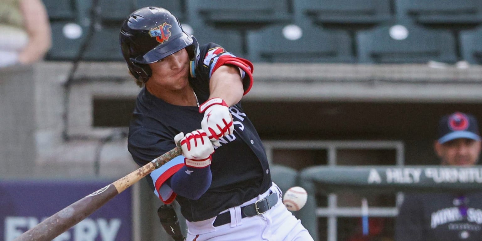 Luke Keaschall undergoing Tommy John surgery