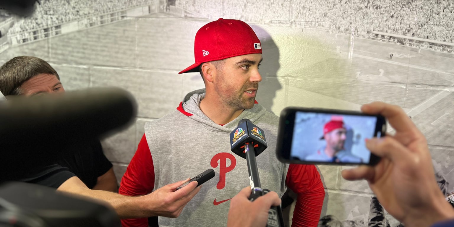 Phillies Sign Whit Merrifield, a ThreeTime AllStar, for 8 Million