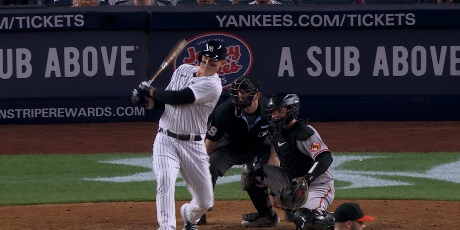 Bader’s homer caps Yankees’ rally to open key series