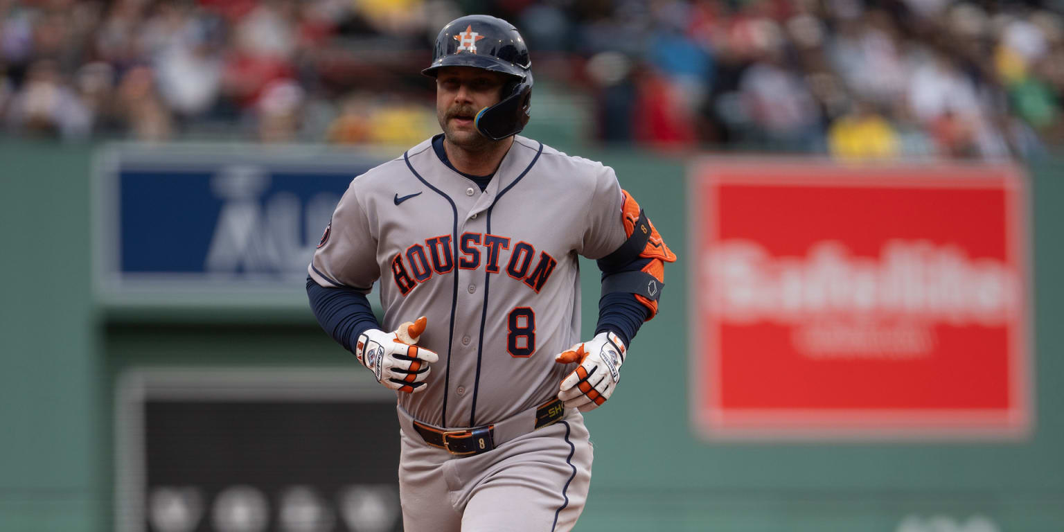 Walker, Matthews' clutch homers back Arrighetti's solid start