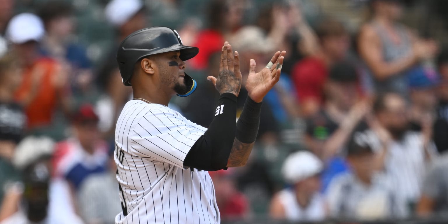 Martín Maldonado agrees to non-roster contract with Padres