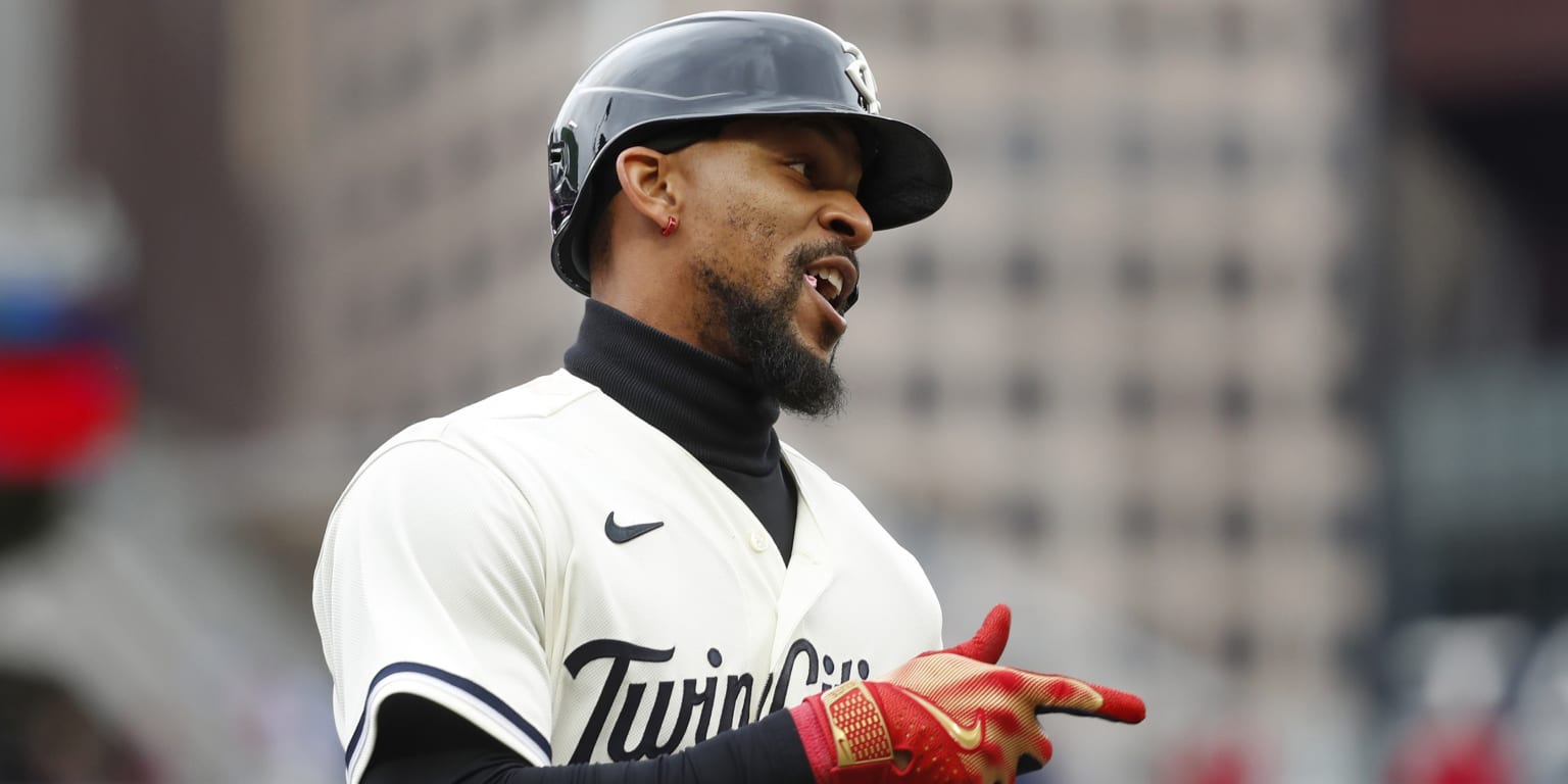 Buxton’s 453-foot HR reigns in ‘Land of 10,000 Rakes’