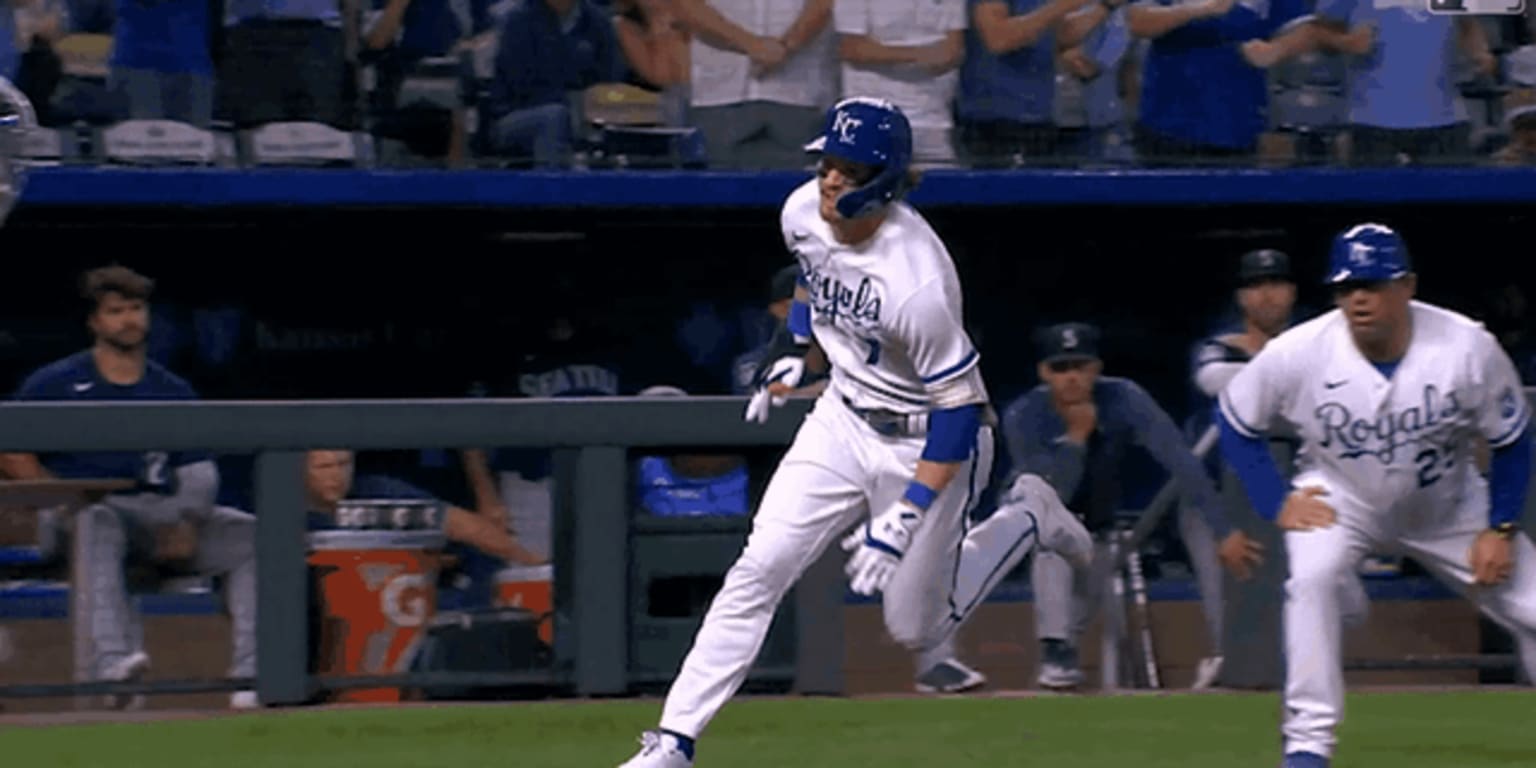 Royals star Witt Jr. flies around the bases for an inside-the-park homer