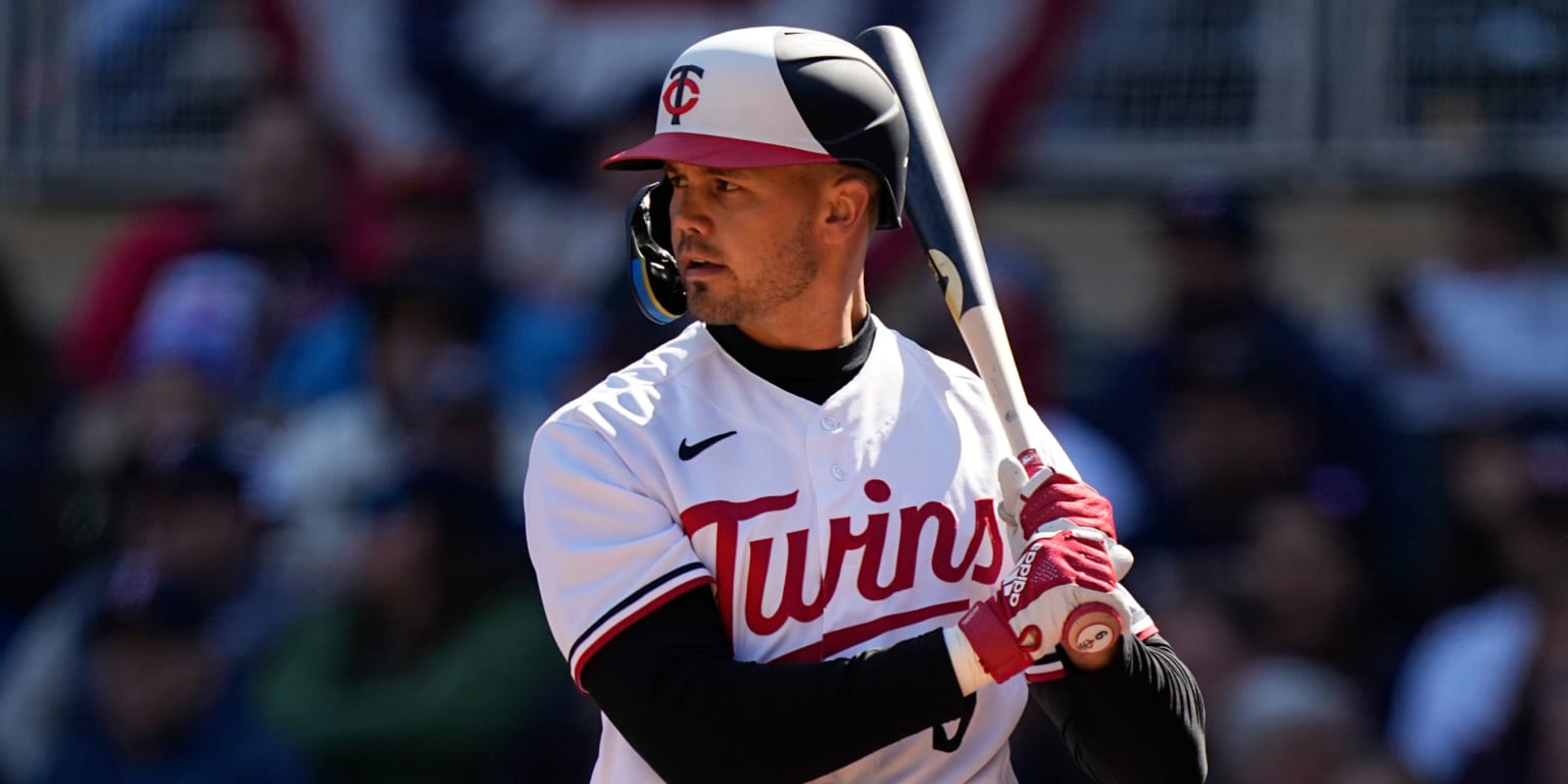 Twins call up top prospect amid Joey Gallo injury