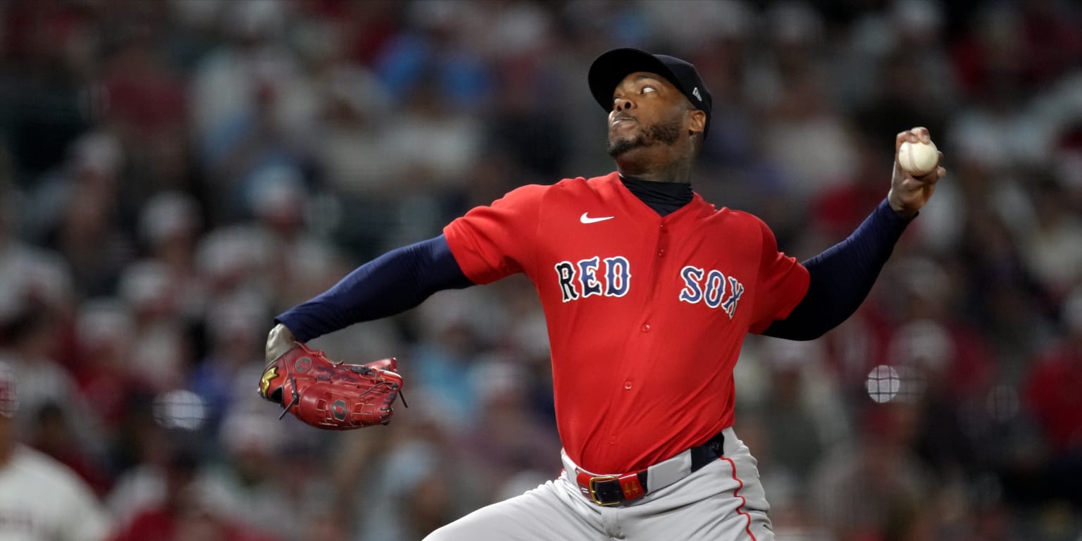 Aroldis Chapman sets all-time mark for strikeouts by a reliever
