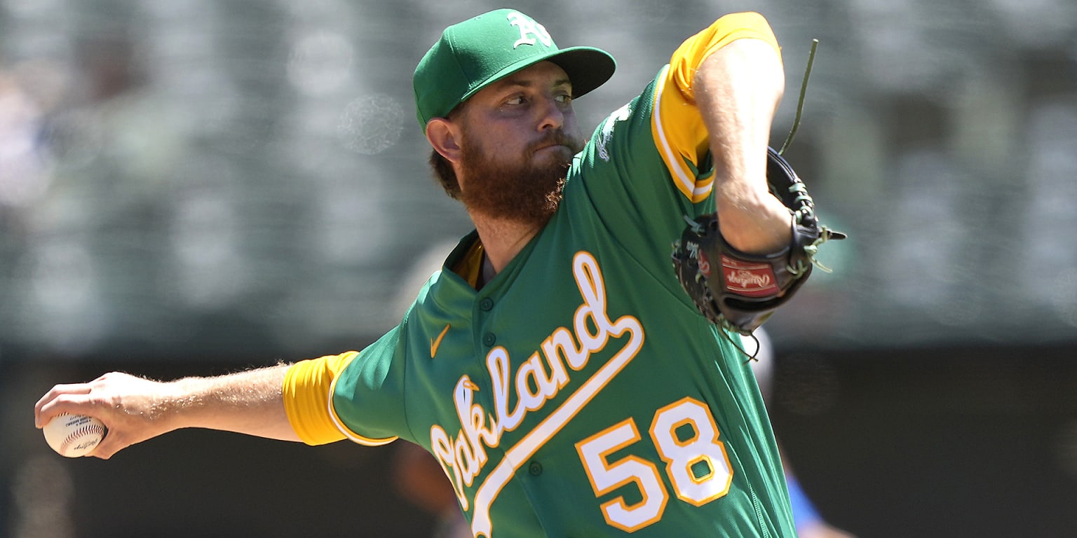 Paul Blackburn experiments with changeup in spring debut
