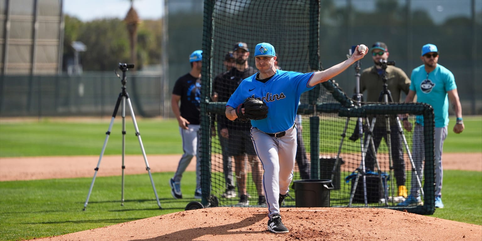 Pitch-calling from dugout didn't deter these 3 Marlins' signees