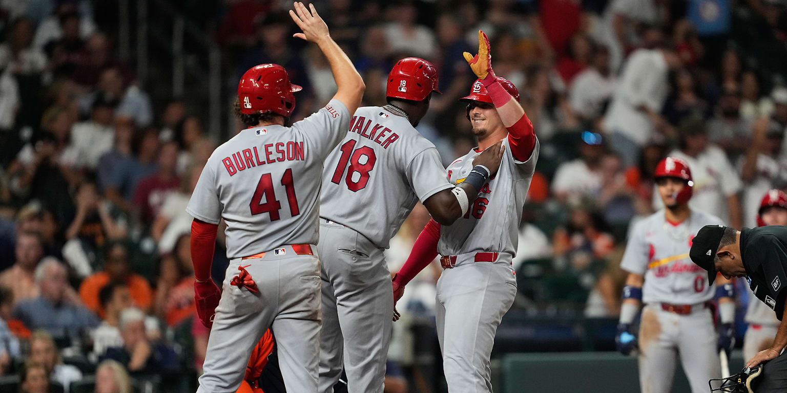 Cards get offense from up and down lineup in win over Astros