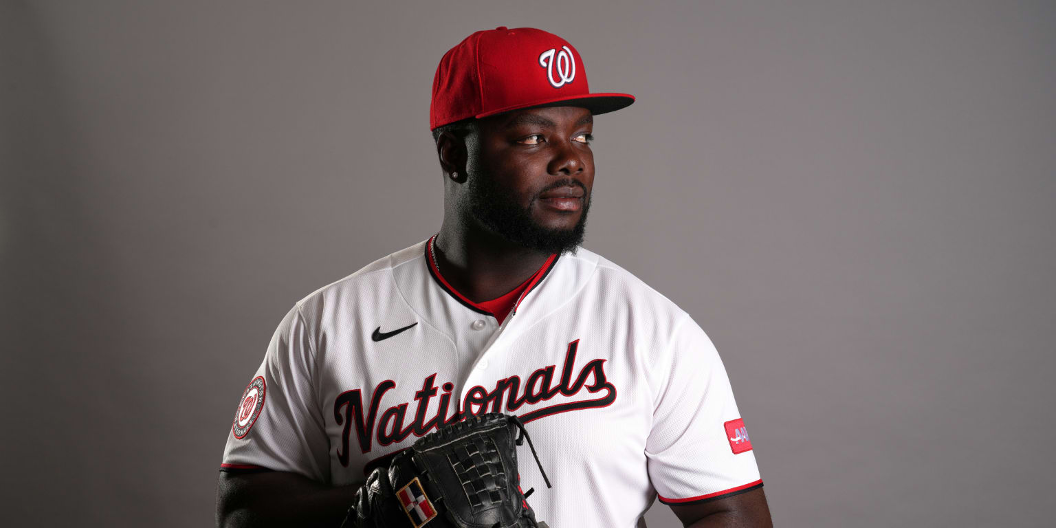 Nats call up Yean for debut; Hassell, part of Soto trade return, is DFA'd