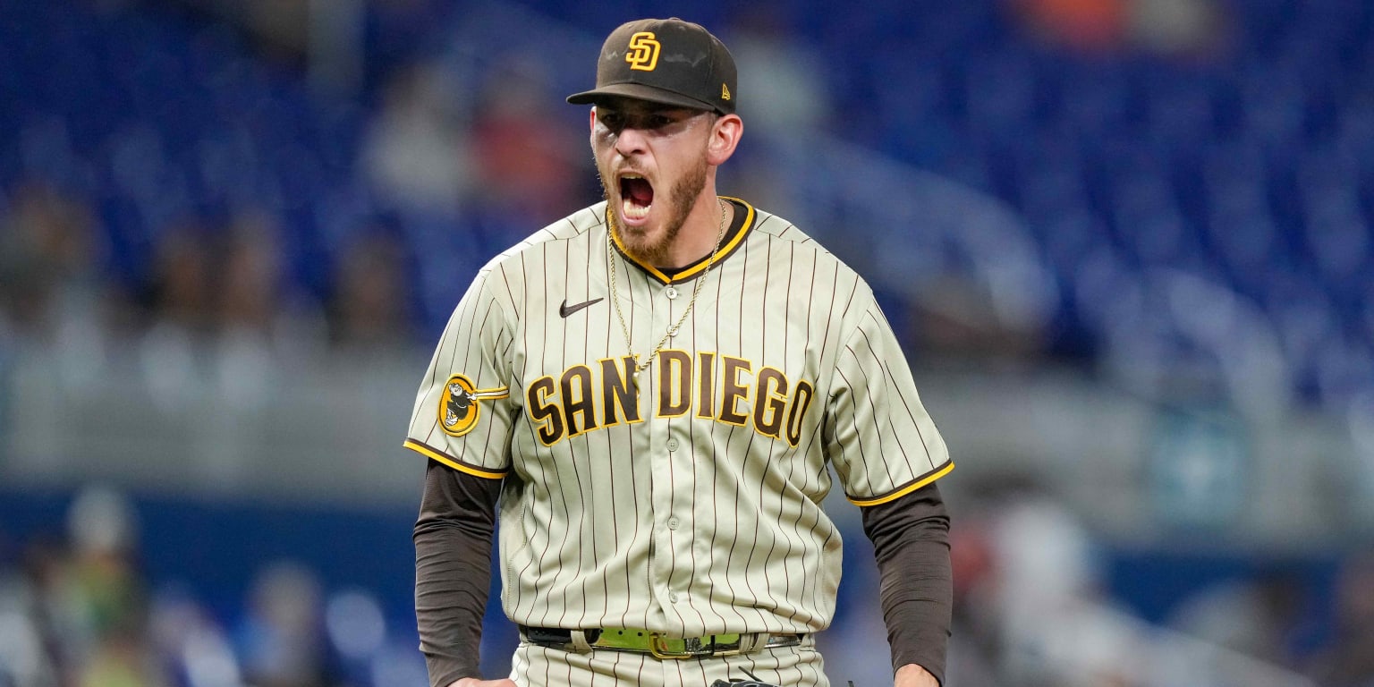 LEADING OFF: Unbeaten Musgrove starts for Padres at Wrigley