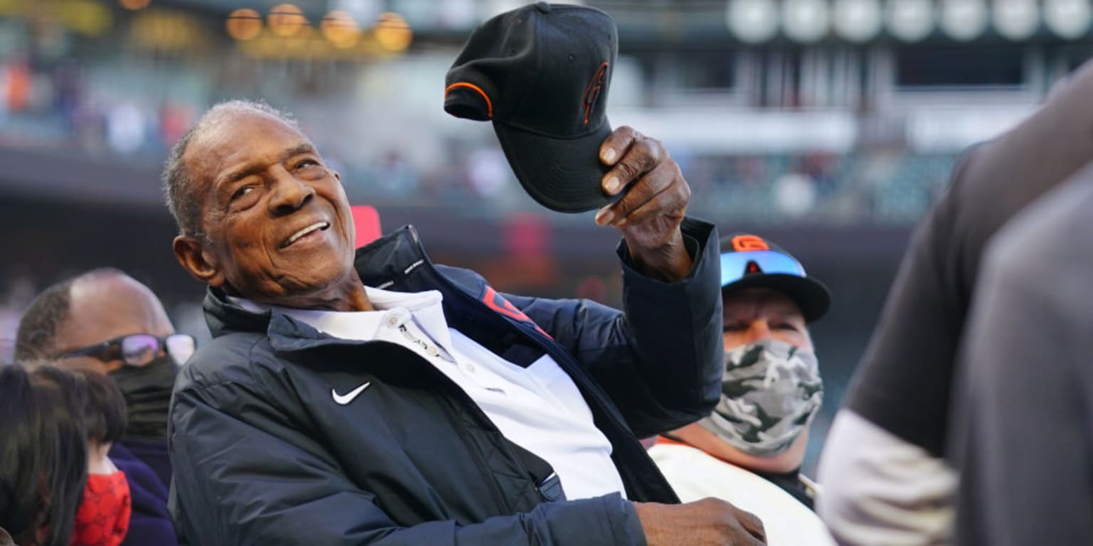 Willie Mays watches Giants beat Brewers on 92nd birthday - CBS San Francisco
