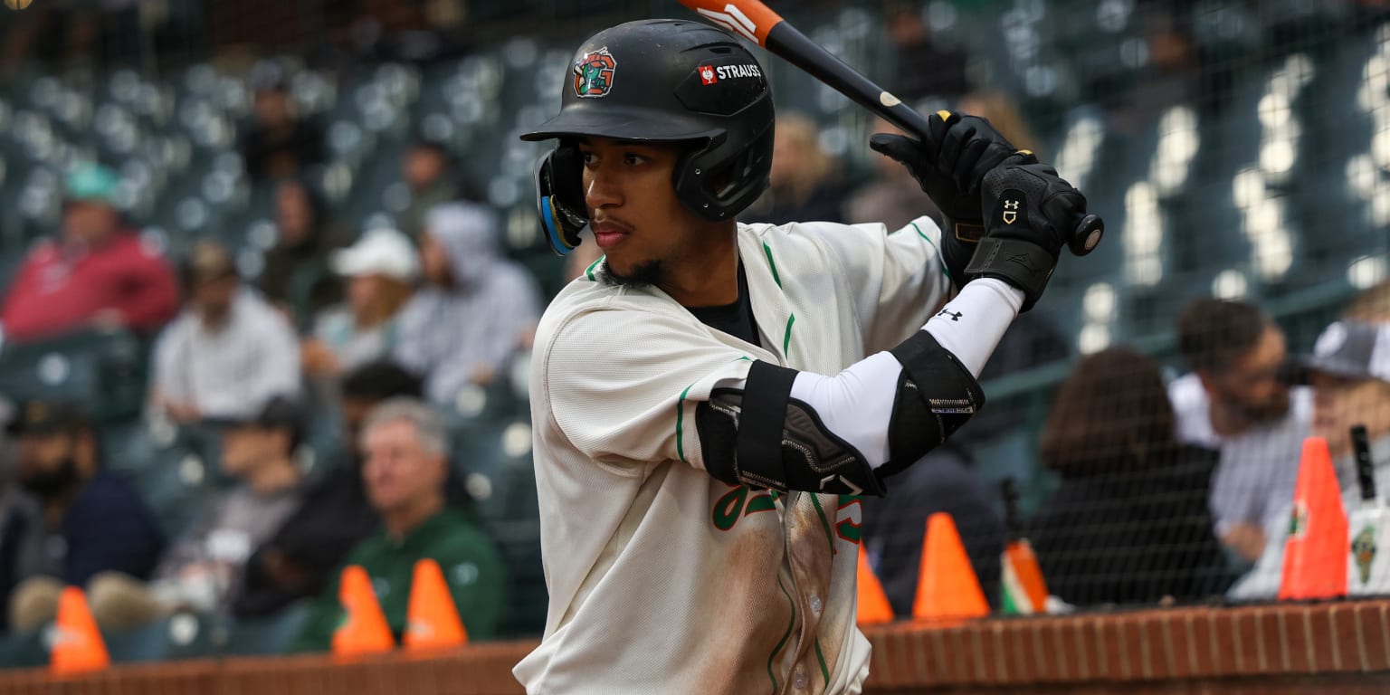 Pirates' No. 2 prospect Florentino walks it off in 11th for High-A Greensboro