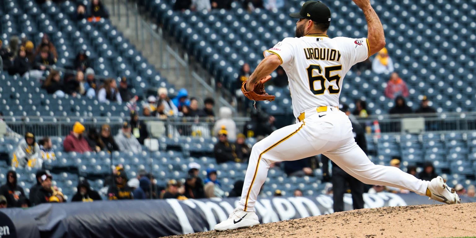 White Sox start buying with deal for RHP Urquidy