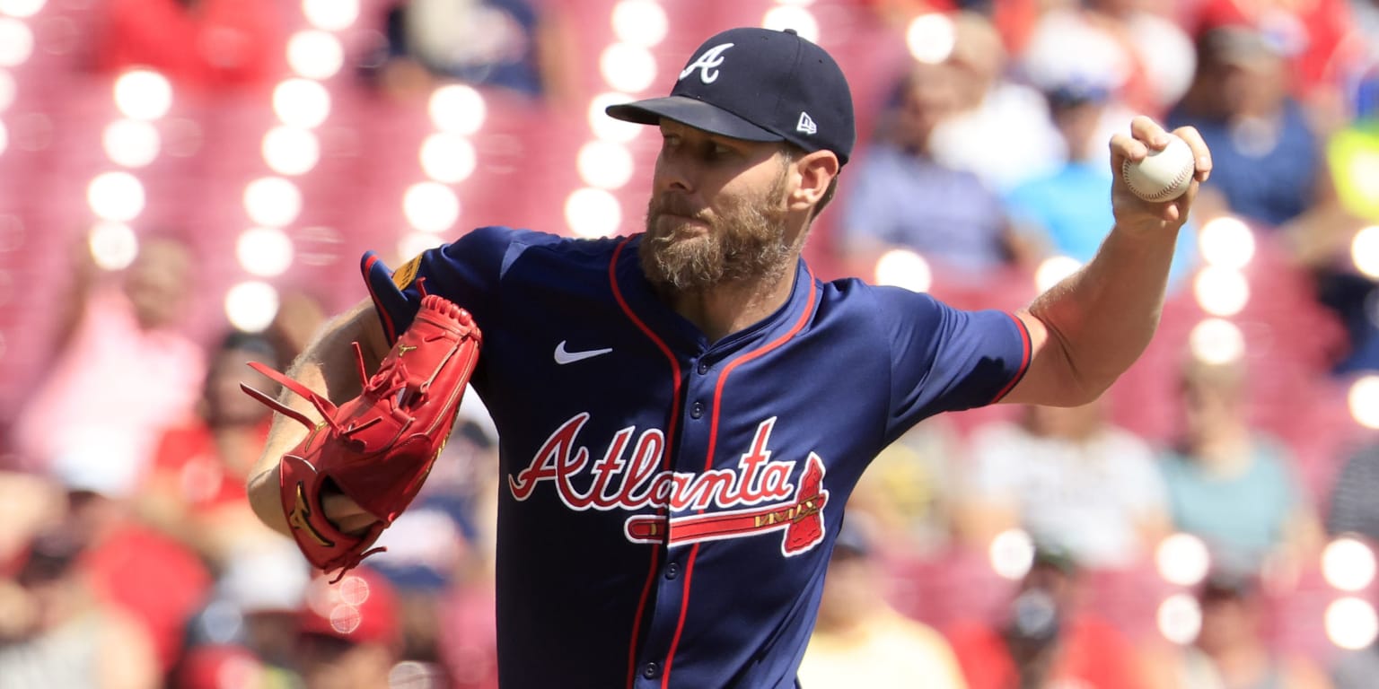 Chris Sale solid against Reds as Braves’ offense rolls