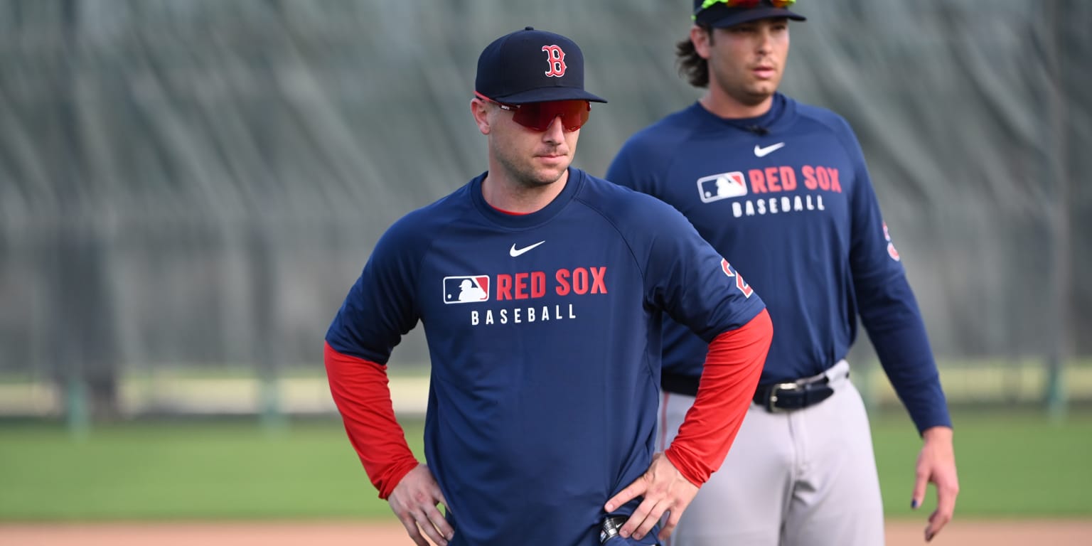 Bregman on Devers' preference for 3B: 'I'll play wherever'