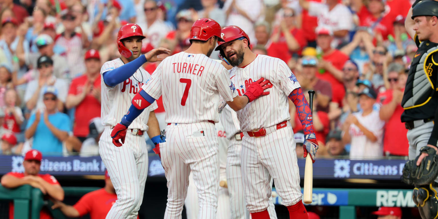 Turner, Phils pass elite-pitching test after tagging Skenes for 8 runs