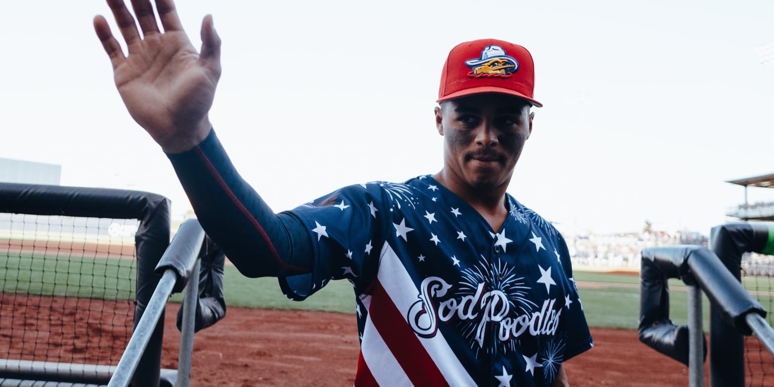 Druw Jones ties for Minors OF assist lead with INCREDIBLE throw from center