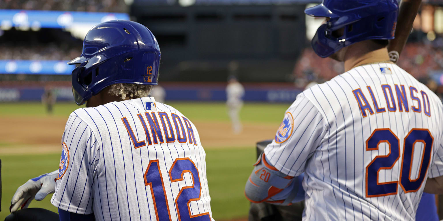 Eduardo Escobar, Mets walk off Marlins to take NL East lead