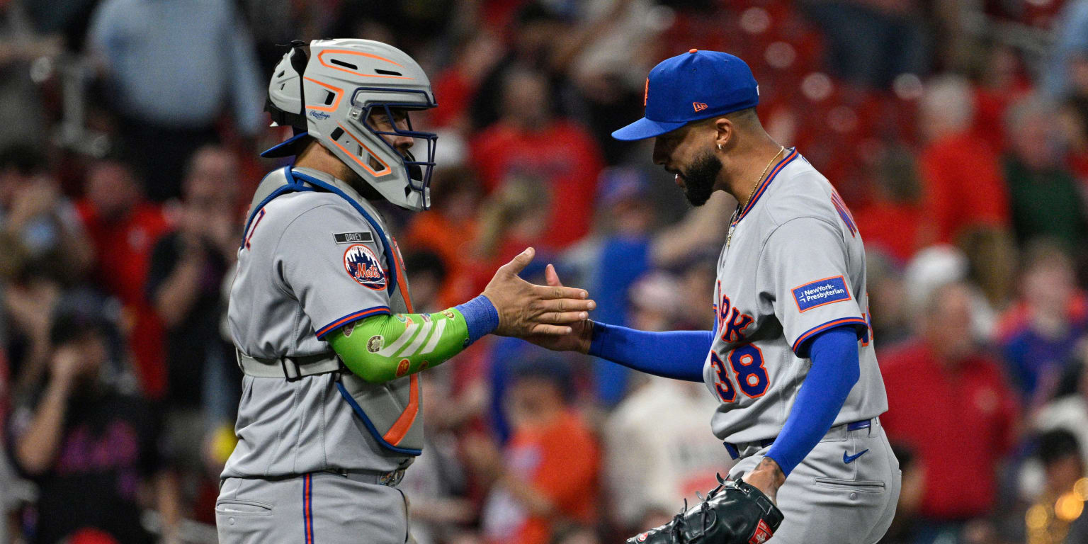 In front of hometown crowd, Williams notches 1st Mets save with ease