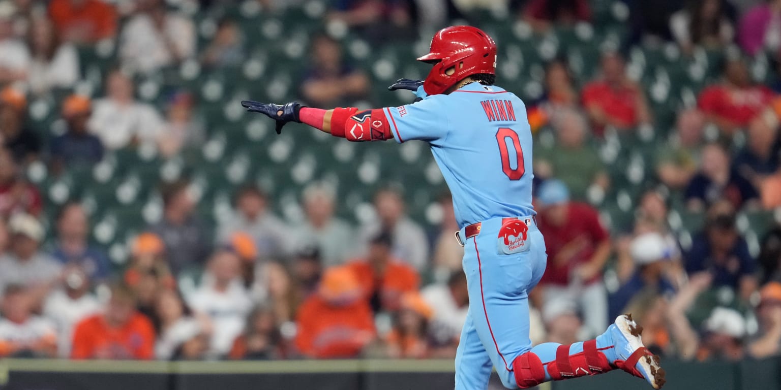 Welcome home, Winn: Cards' shortstop embraces Southern comfort in Houston