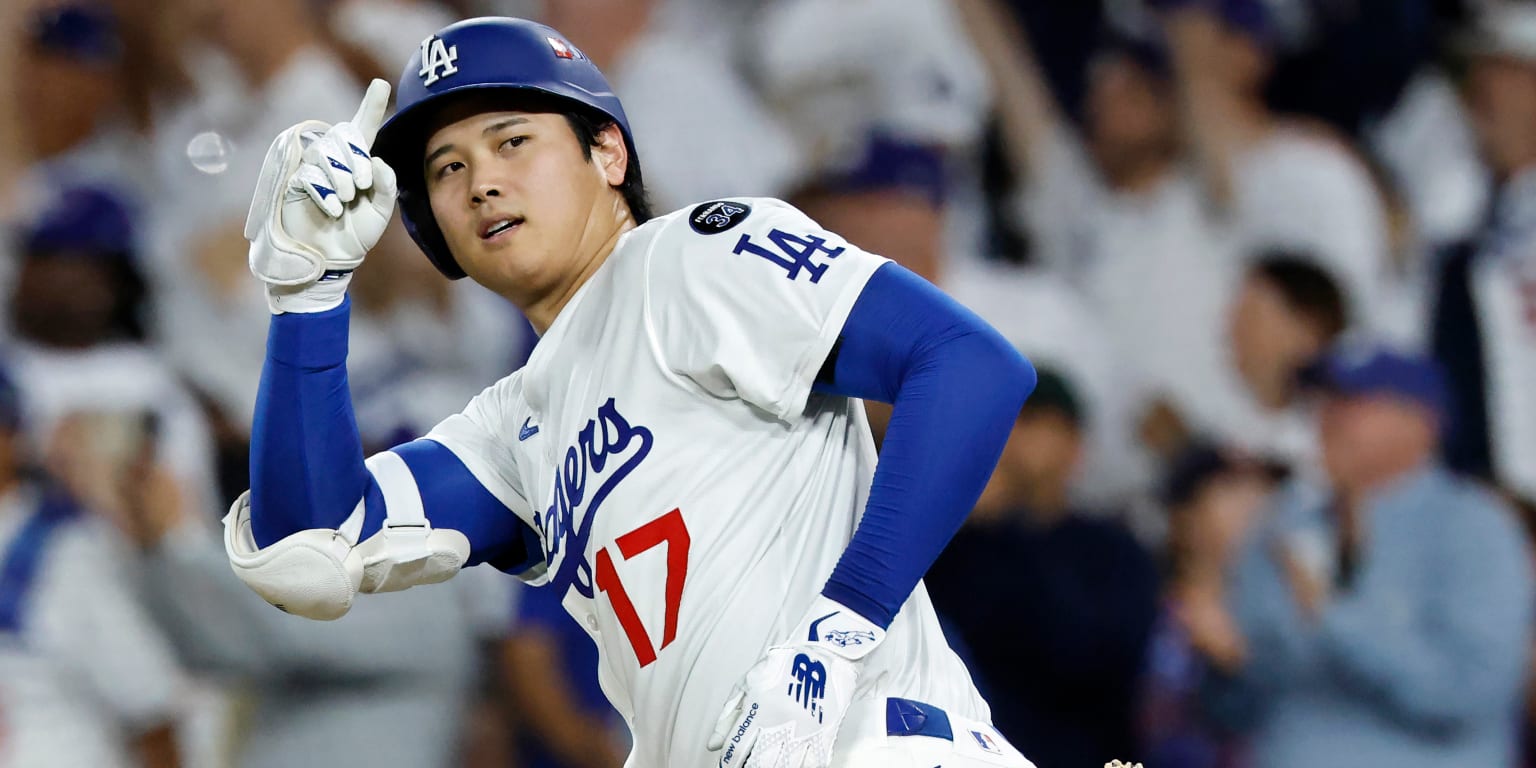 Ohtani hits leadoff HR ... then hits one out of Dodger Stadium ... then goes yard AGAIN