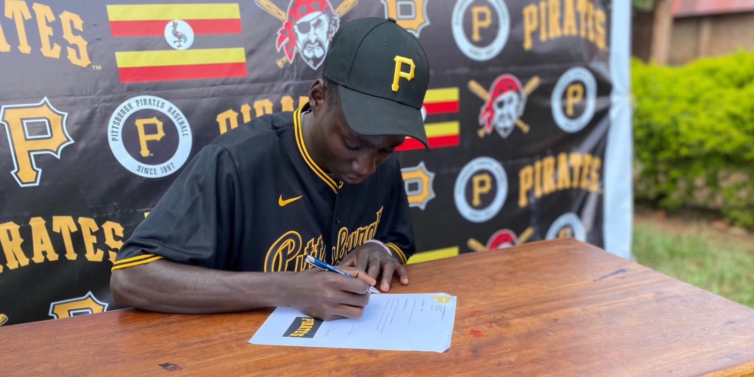 David Matoma signs with Pirates out of Ugandasearch-183766                     share-square-367531share-square-367532
