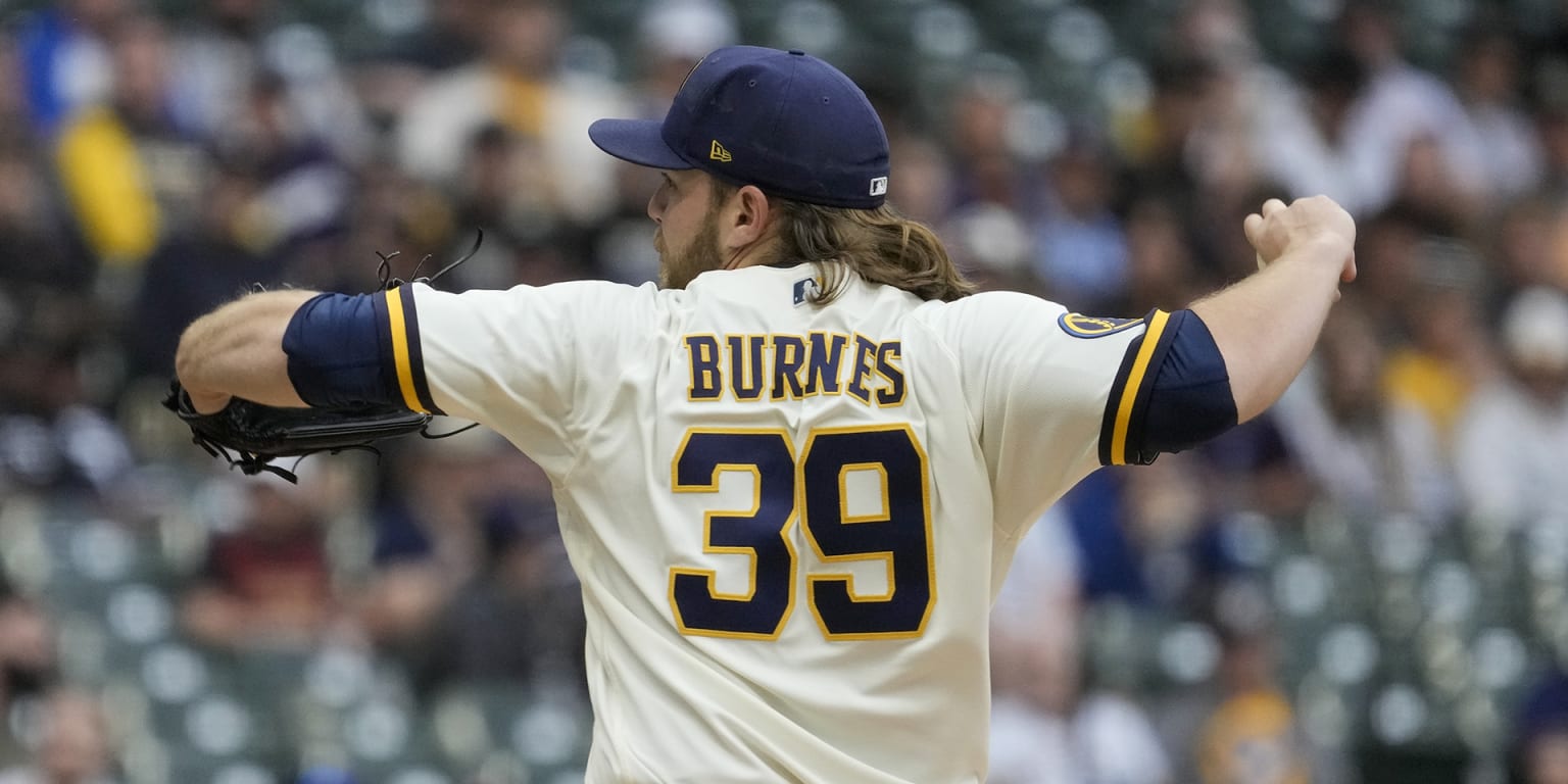 Brewers ace Burnes roughed up by Astros’ energy bats