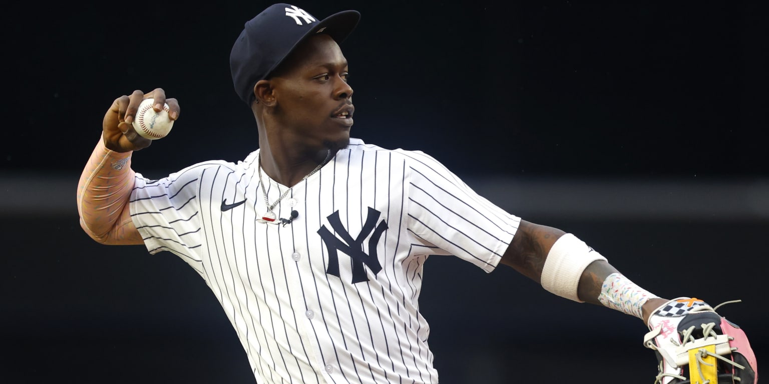 Jazz Chisholm Jr. returning to second base