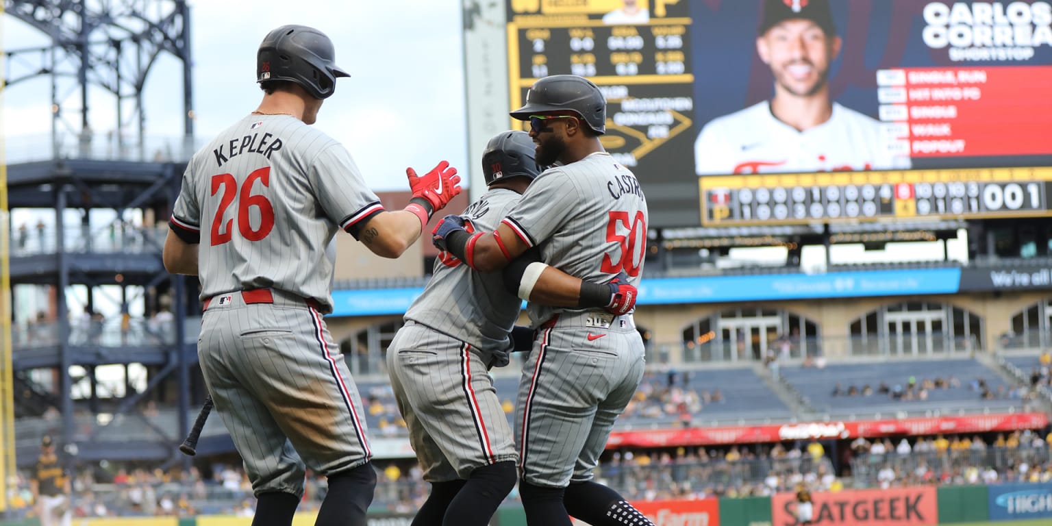 Twins break out for 11 runs vs. Pirates to end scoreless streak