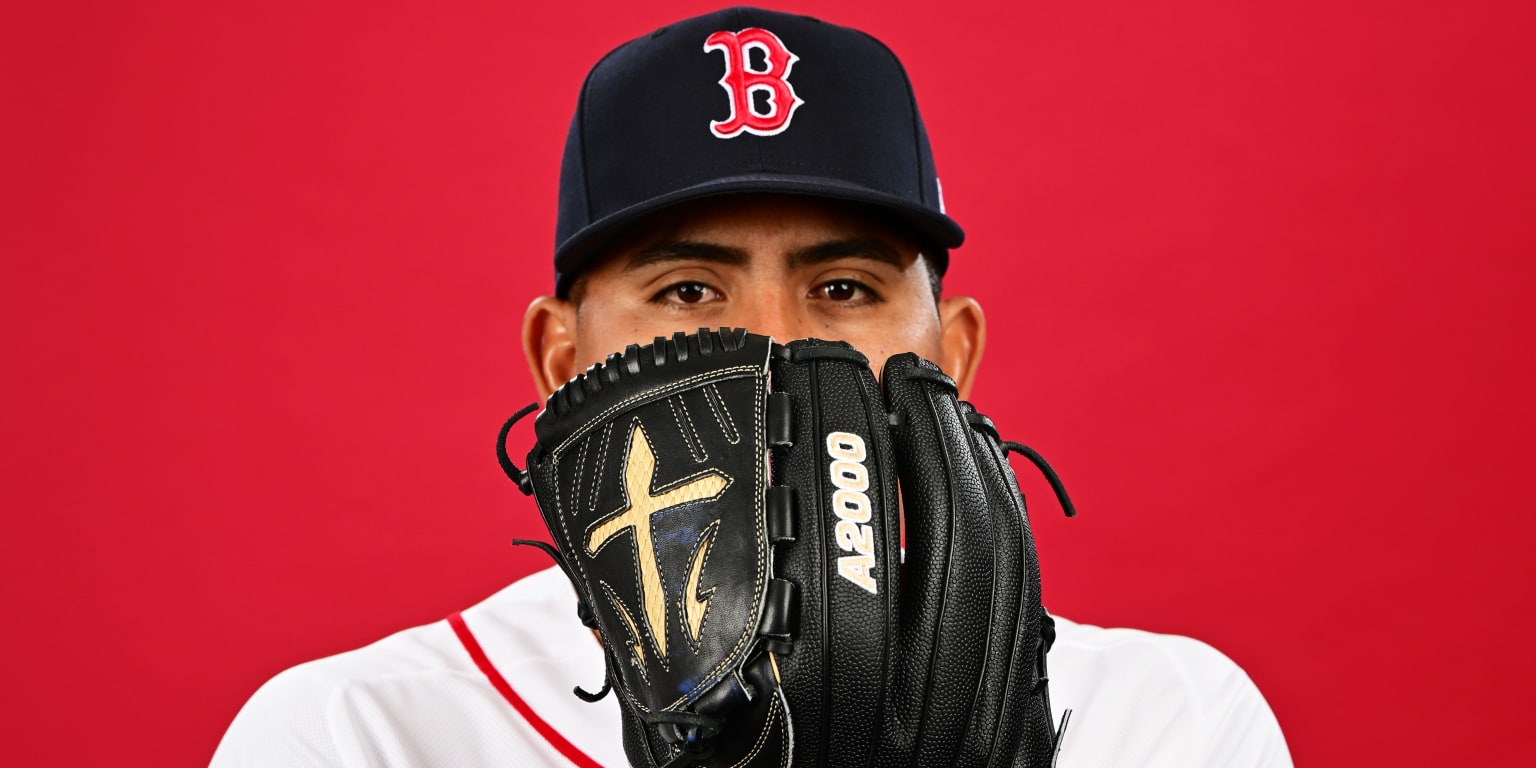 Red Sox ready for Ranger to make anticipated mound debut