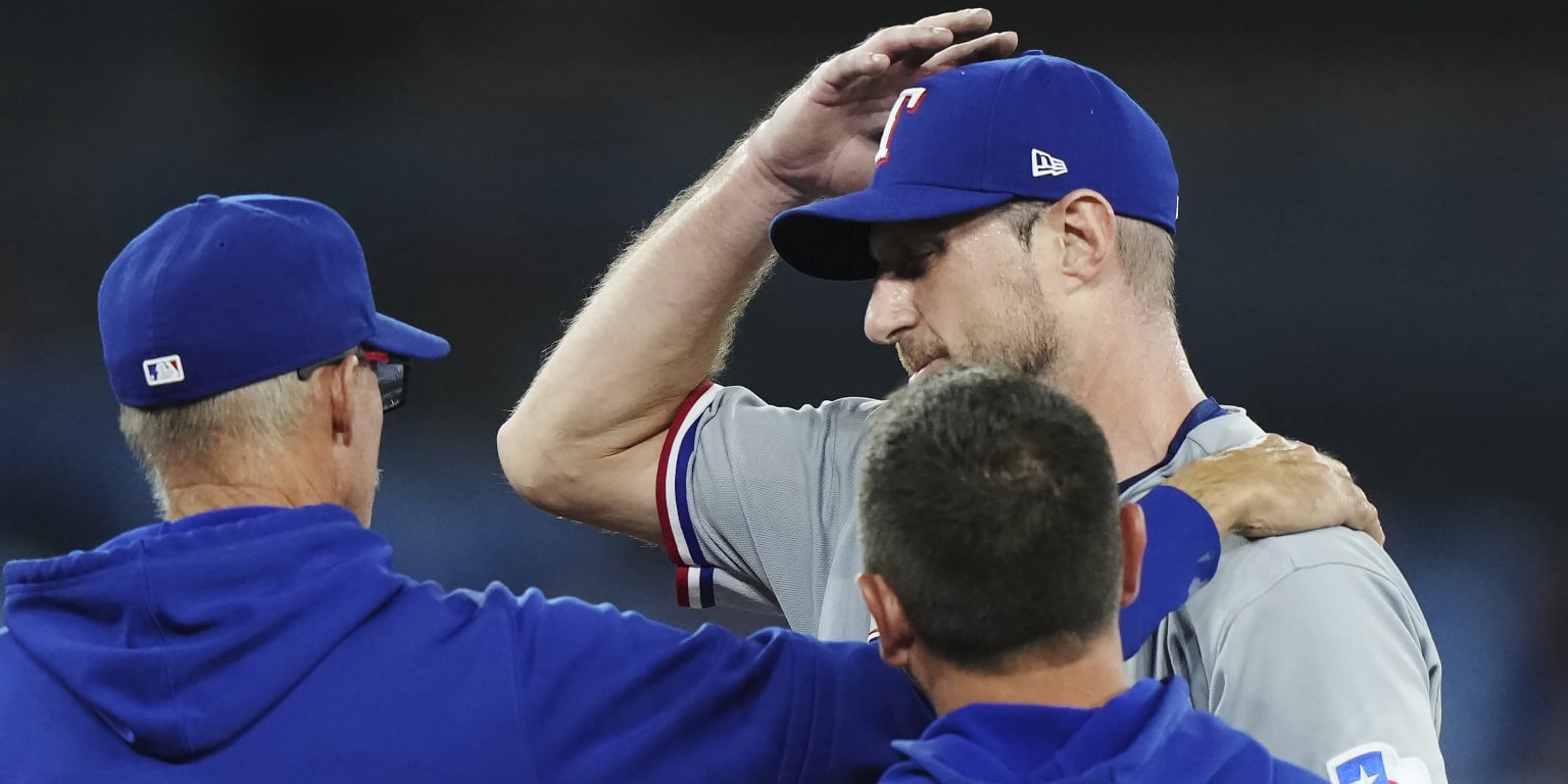 Max Scherzer parties with custom mismatched goggles for his mismatched eyes