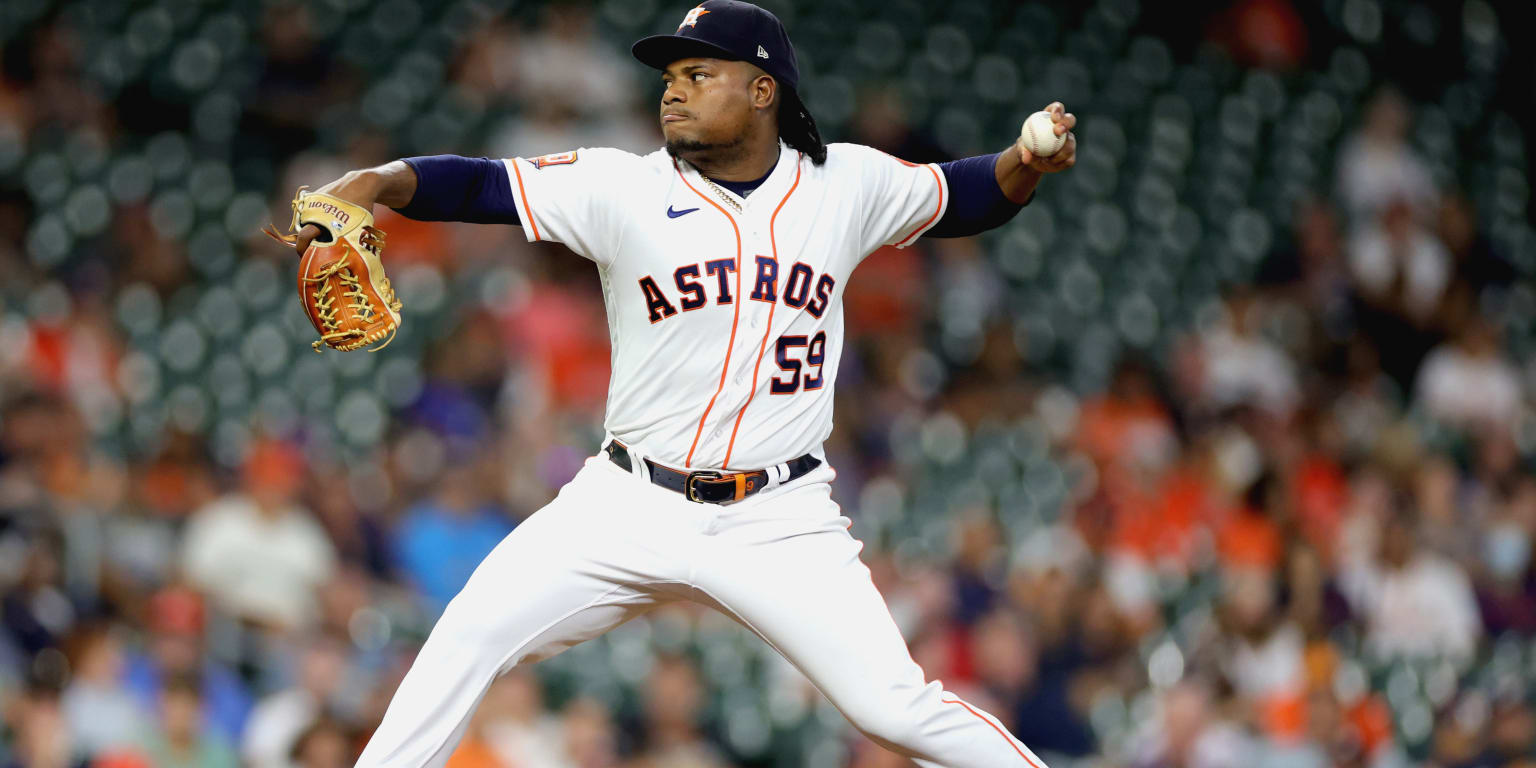 Astros' Valdez records MLB-record 25th straight quality start in