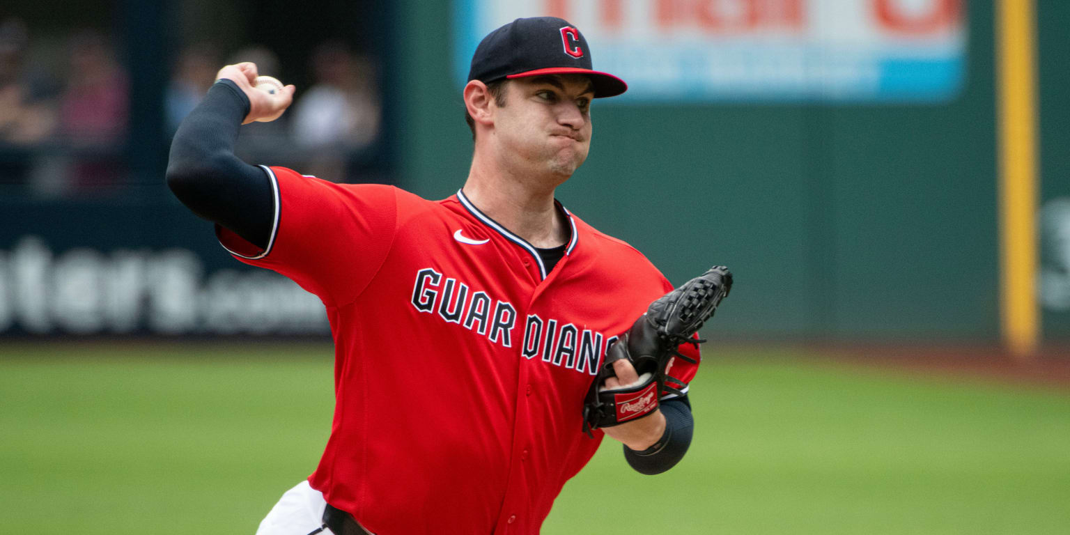 The unique way this righty uses his sinker -- and why it works for him