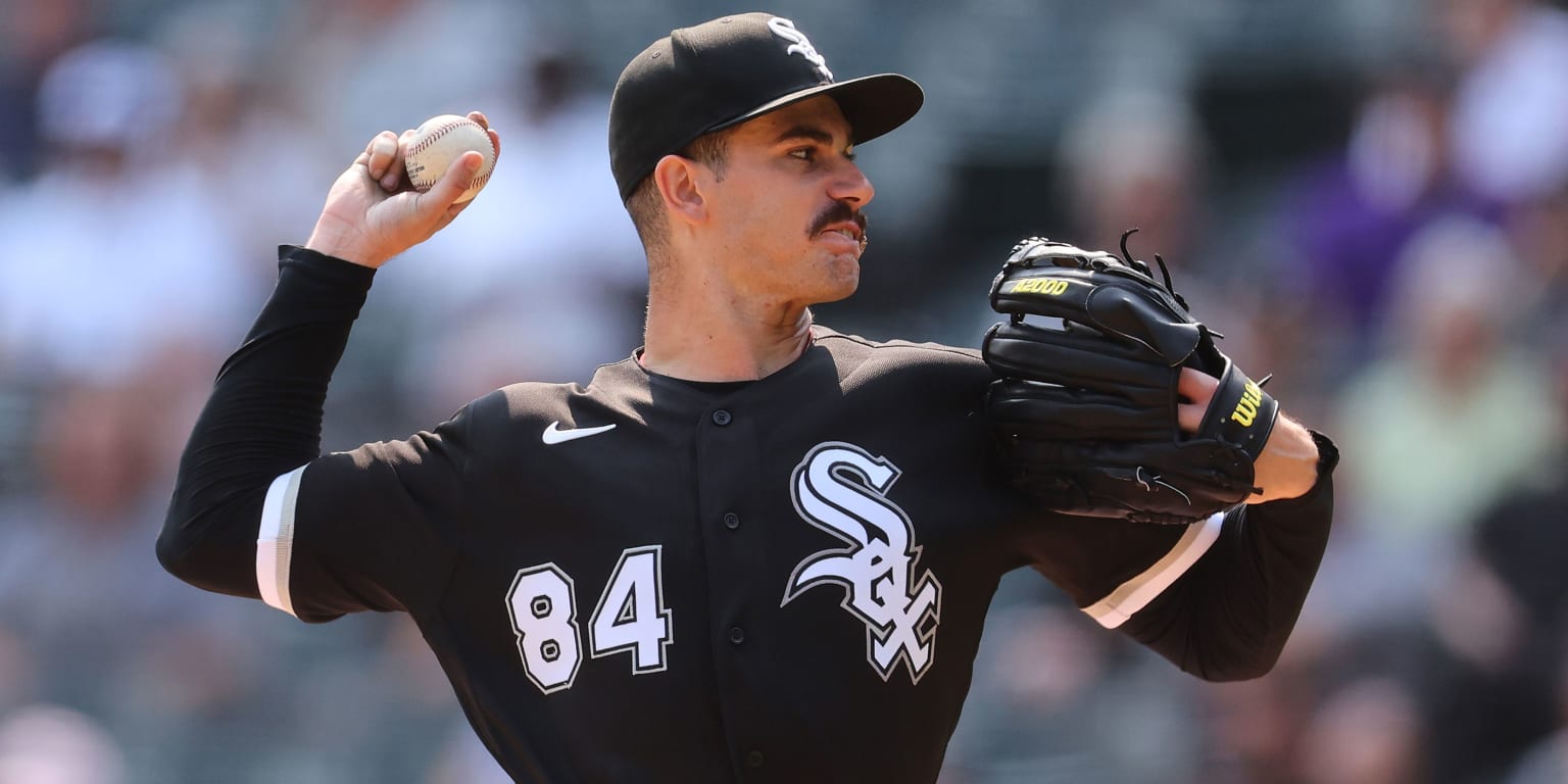 Joe Kelly, White Sox' bullpen keeps rolling in 4-2 victory against