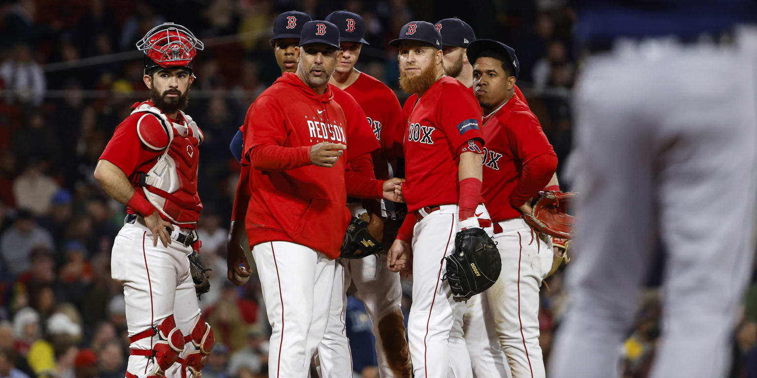 Red Sox will not be affected by MLB's new uniform rules in 2023