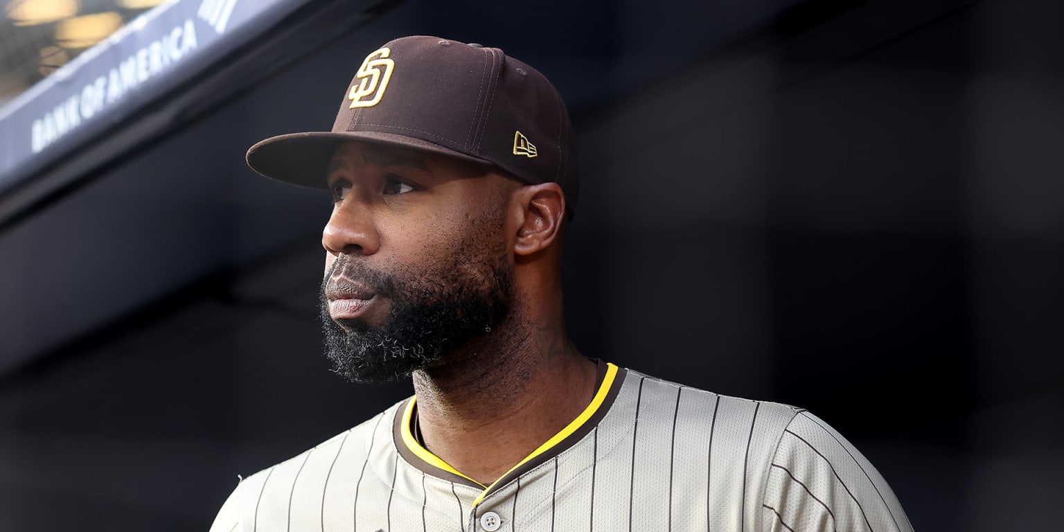 Padres designate 16-year veteran Heyward for assignment