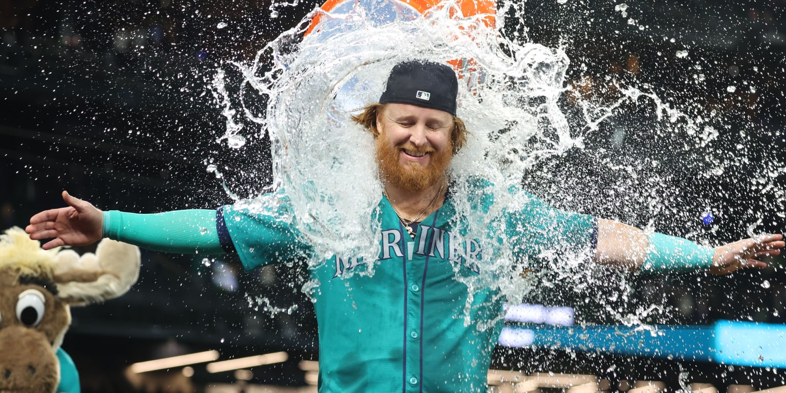 Marineros se imponen a Atléticos con walkoff de Turner en la 10ma