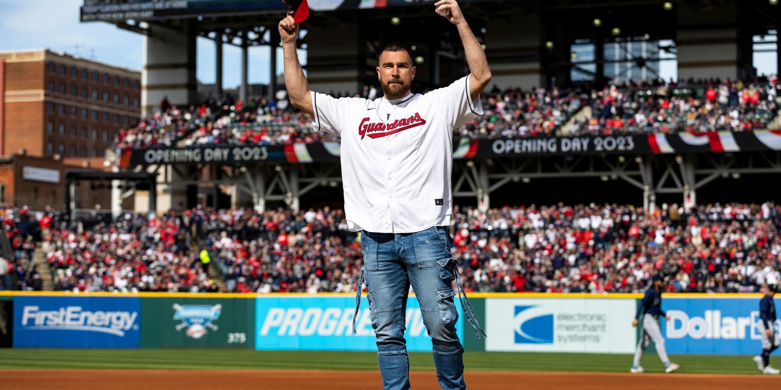 Cleveland Heights native &amp; Super Bowl champ Travis Kelce joins Guardians ownership group