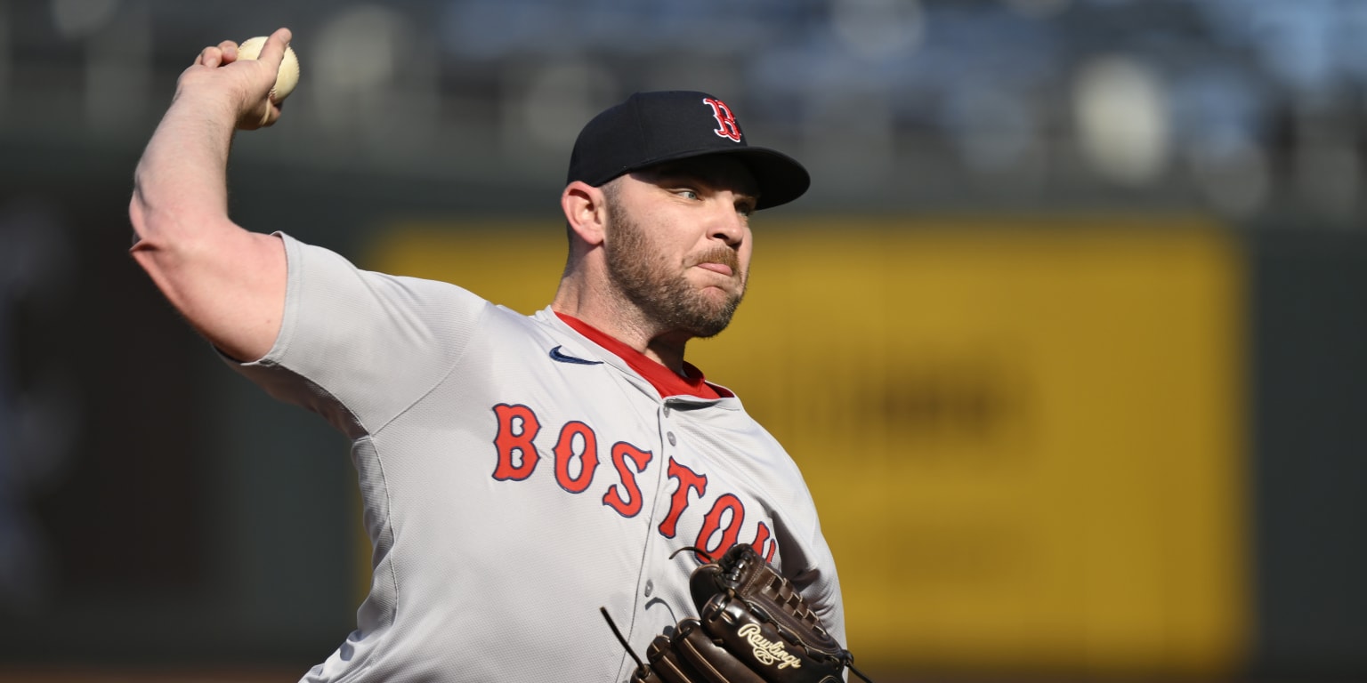 Liam Hendriks opens 2025 season on the injured list
