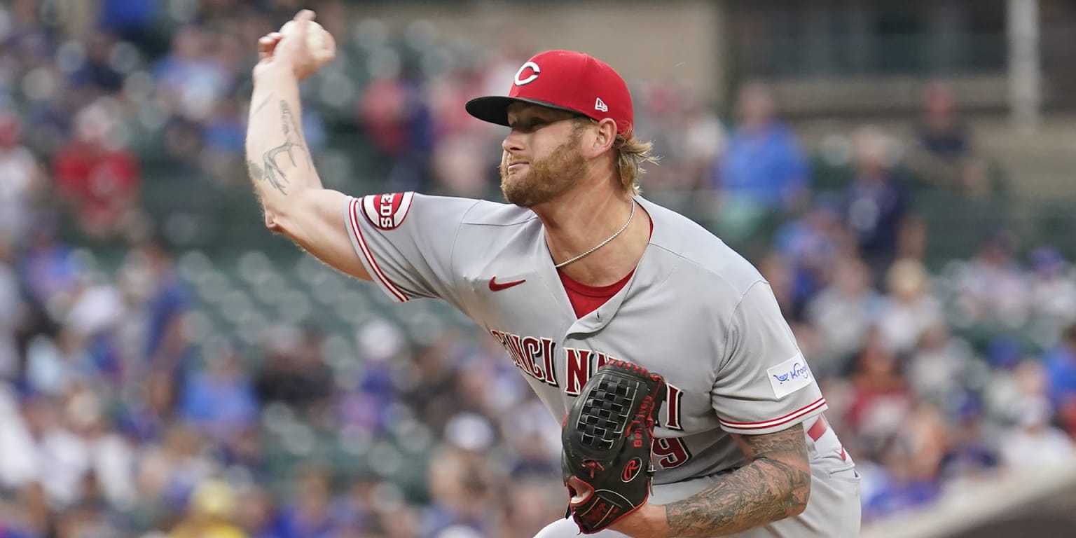 Reds Throw It Back To The Turn of Baseball's Century