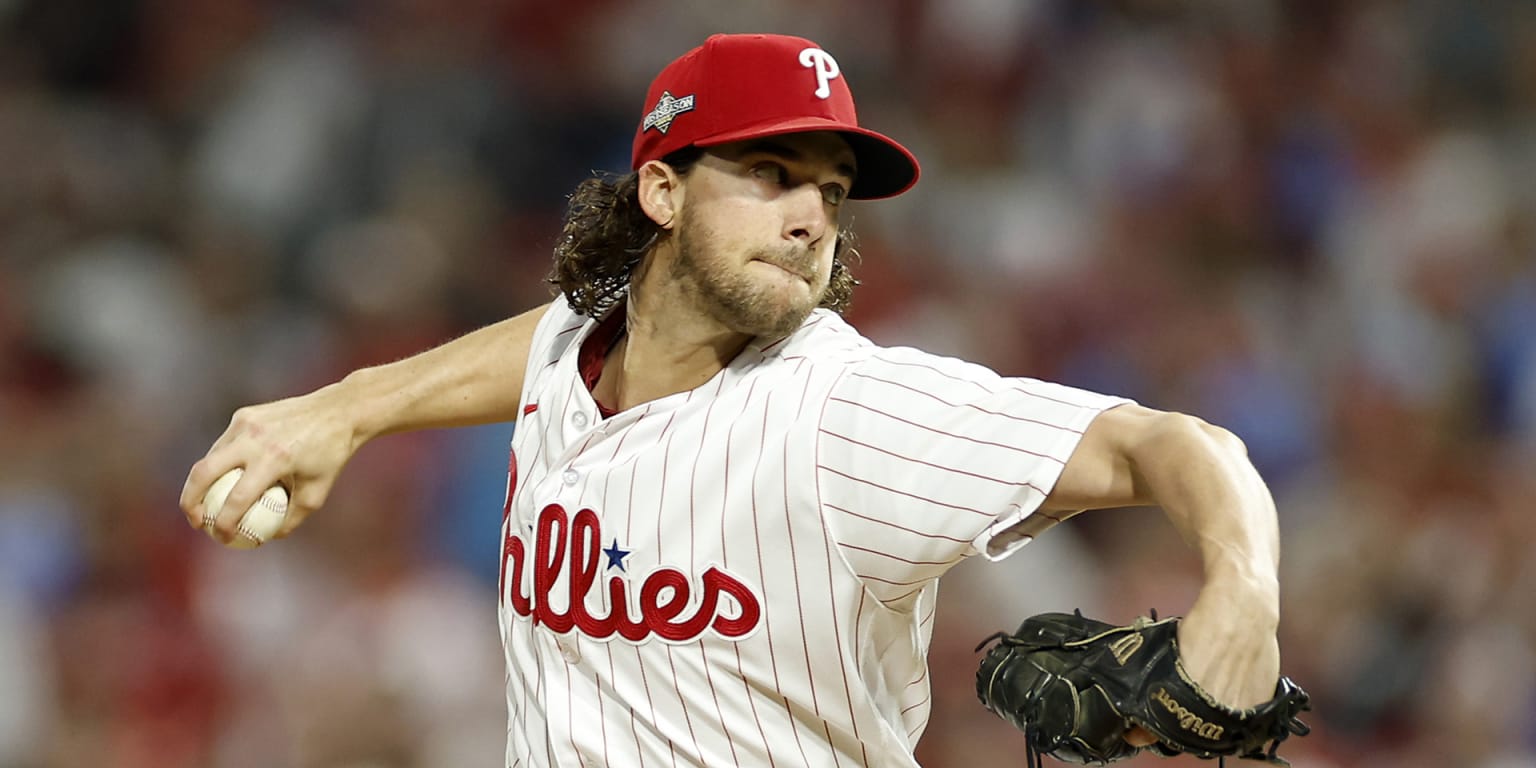Aaron Nola rejects qualifying offer from Phillies