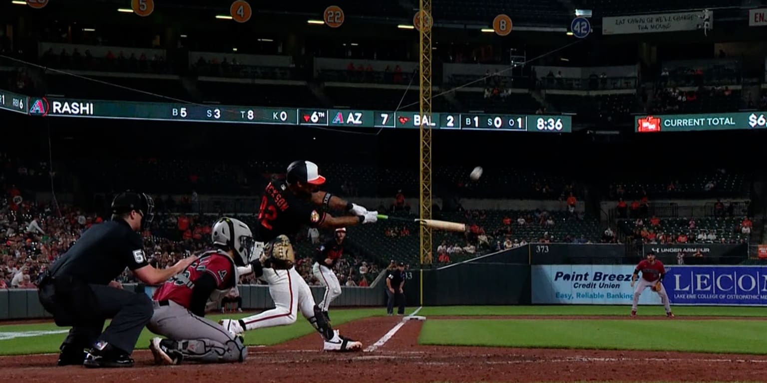 Jackson's grand slam keys O's comeback win after Albernaz's injury