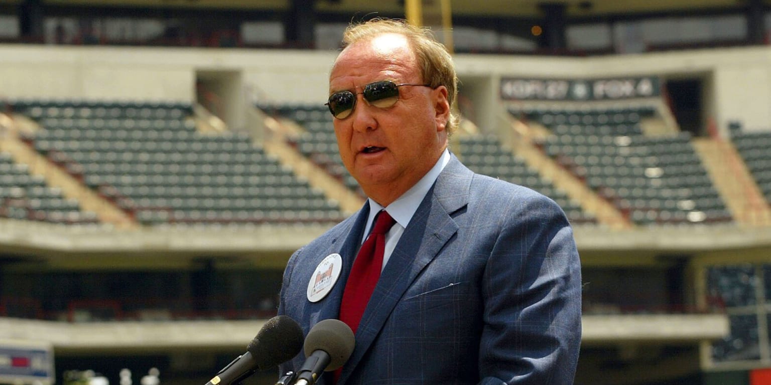 Former Rangers owner Tom Hicks dies at 79