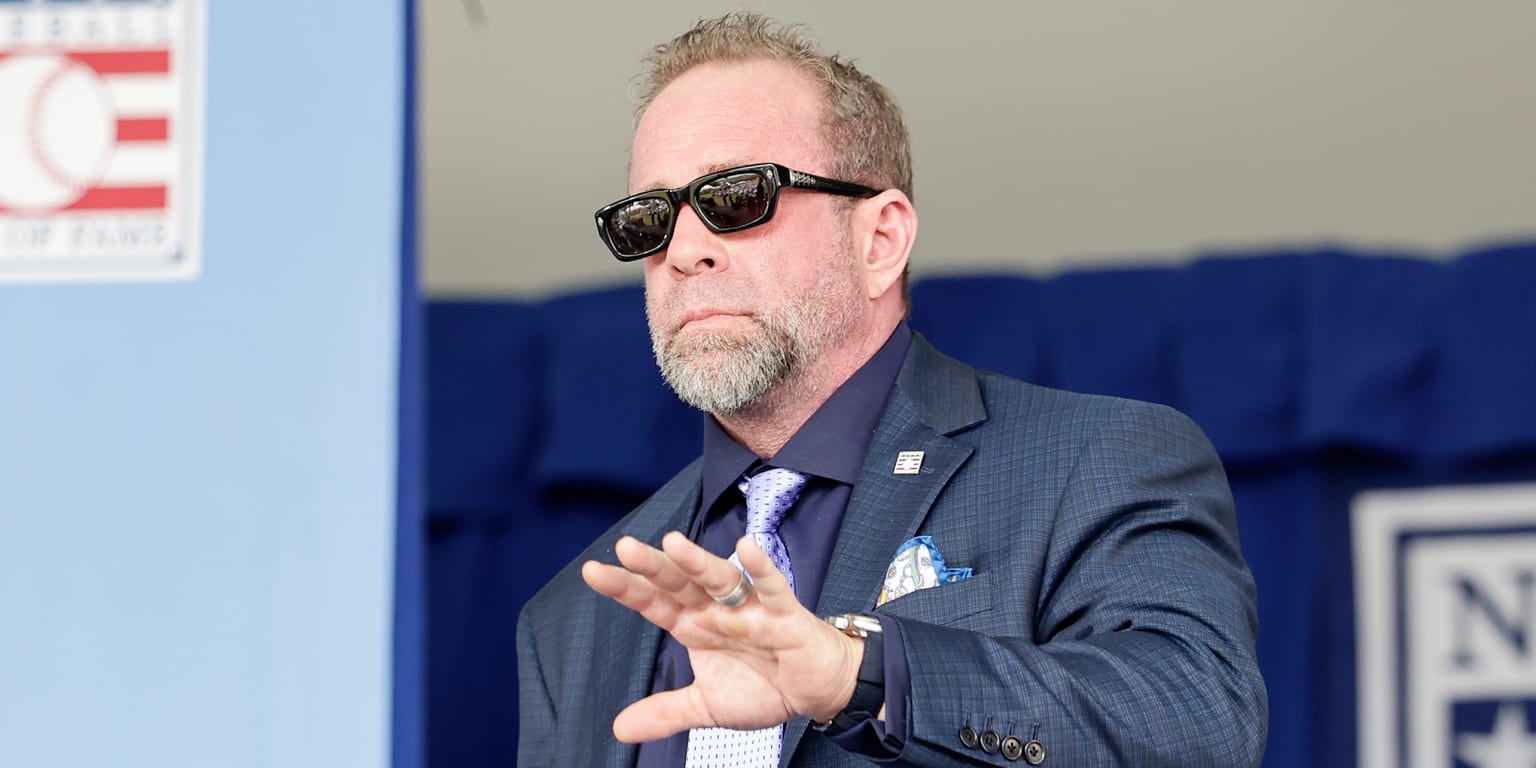 Bagwell opens up about journey to sobriety