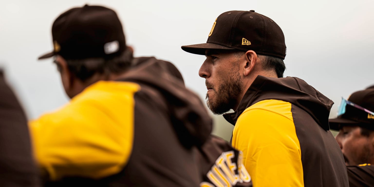 Joe Musgrove coaches Padres' Spring Breakout team