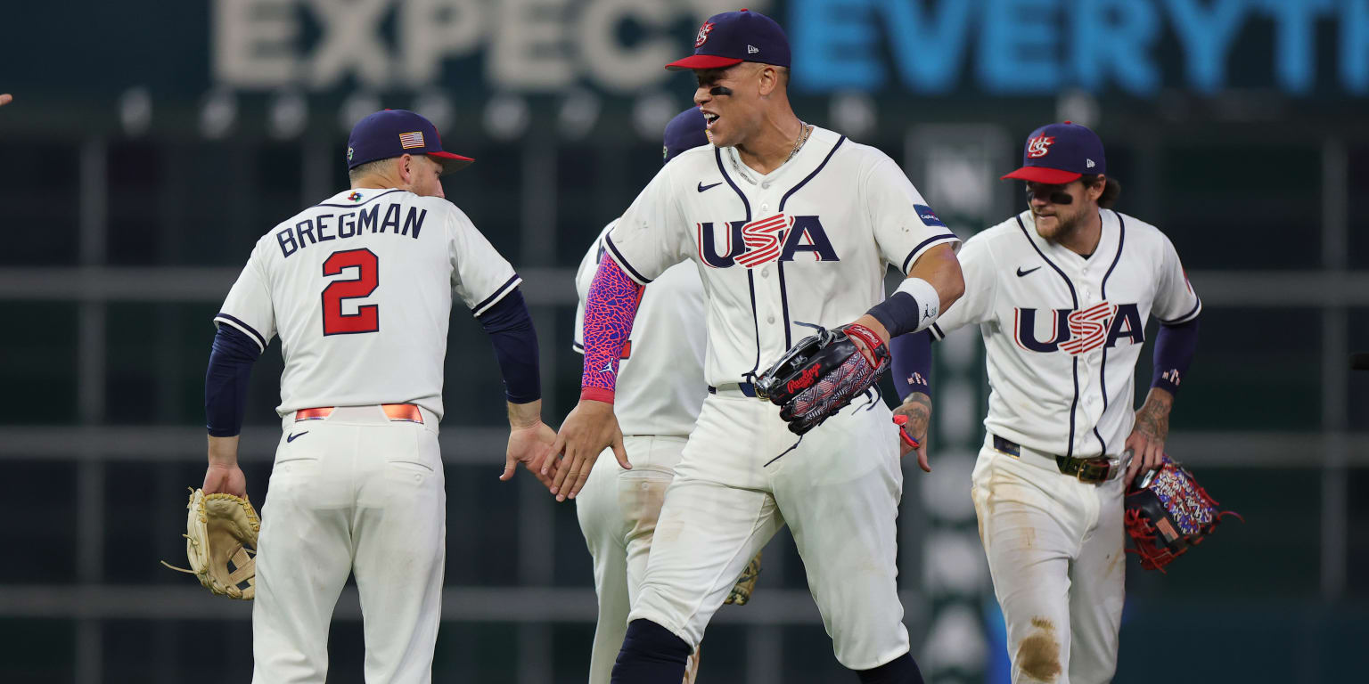 USA moves on to quarterfinals after Italy's win over Mexico