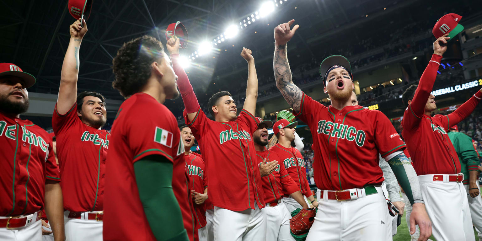 Mexico off to WBC semis for 1st time with comeback win over Puerto Rico